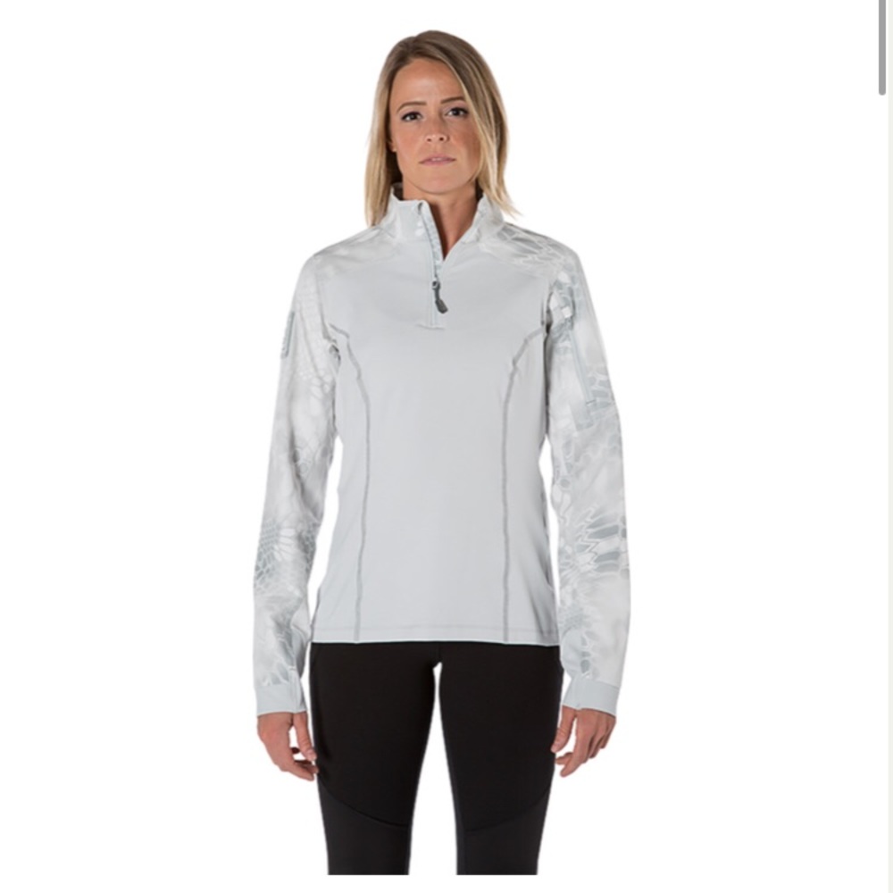 NWOT Tactical Pull Over